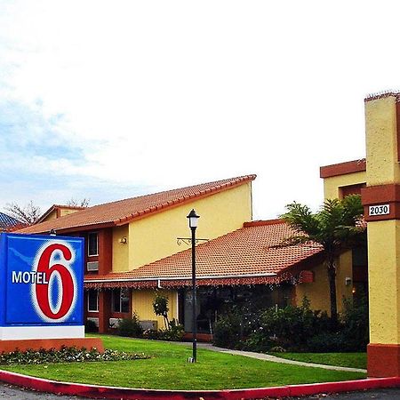 Motel 6 Cal Expo Sacramento McClellan Екстериор снимка