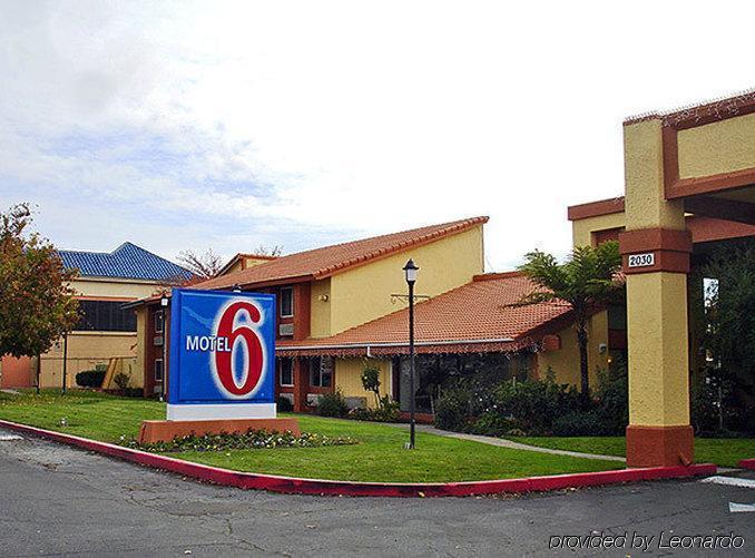 Motel 6 Cal Expo Sacramento McClellan Екстериор снимка